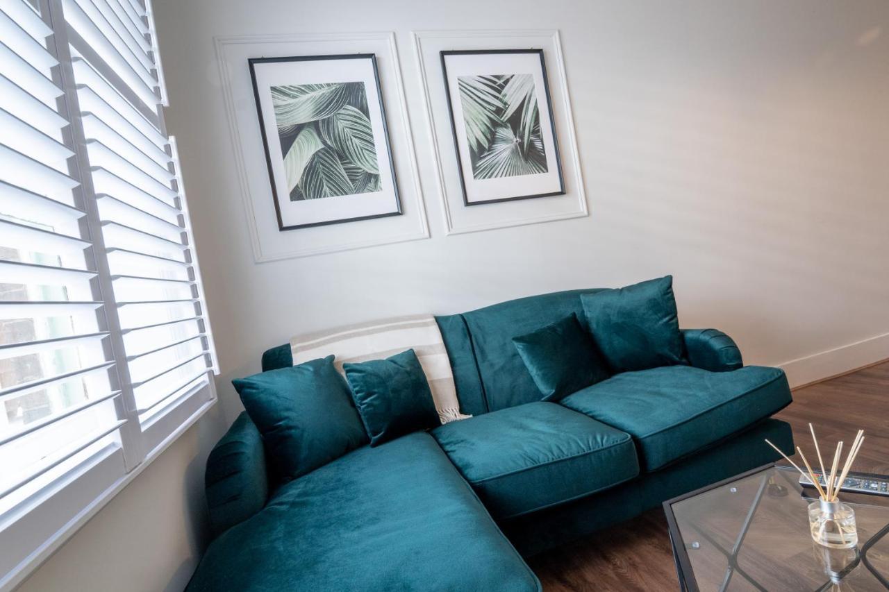 Watergate Penthouse - New 2 Bed Luxury Apartment In City Centre Chester Kültér fotó