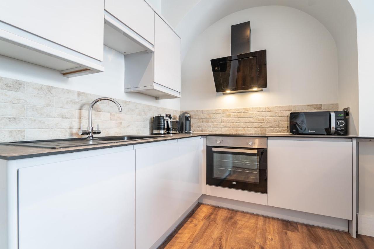 Watergate Penthouse - New 2 Bed Luxury Apartment In City Centre Chester Kültér fotó