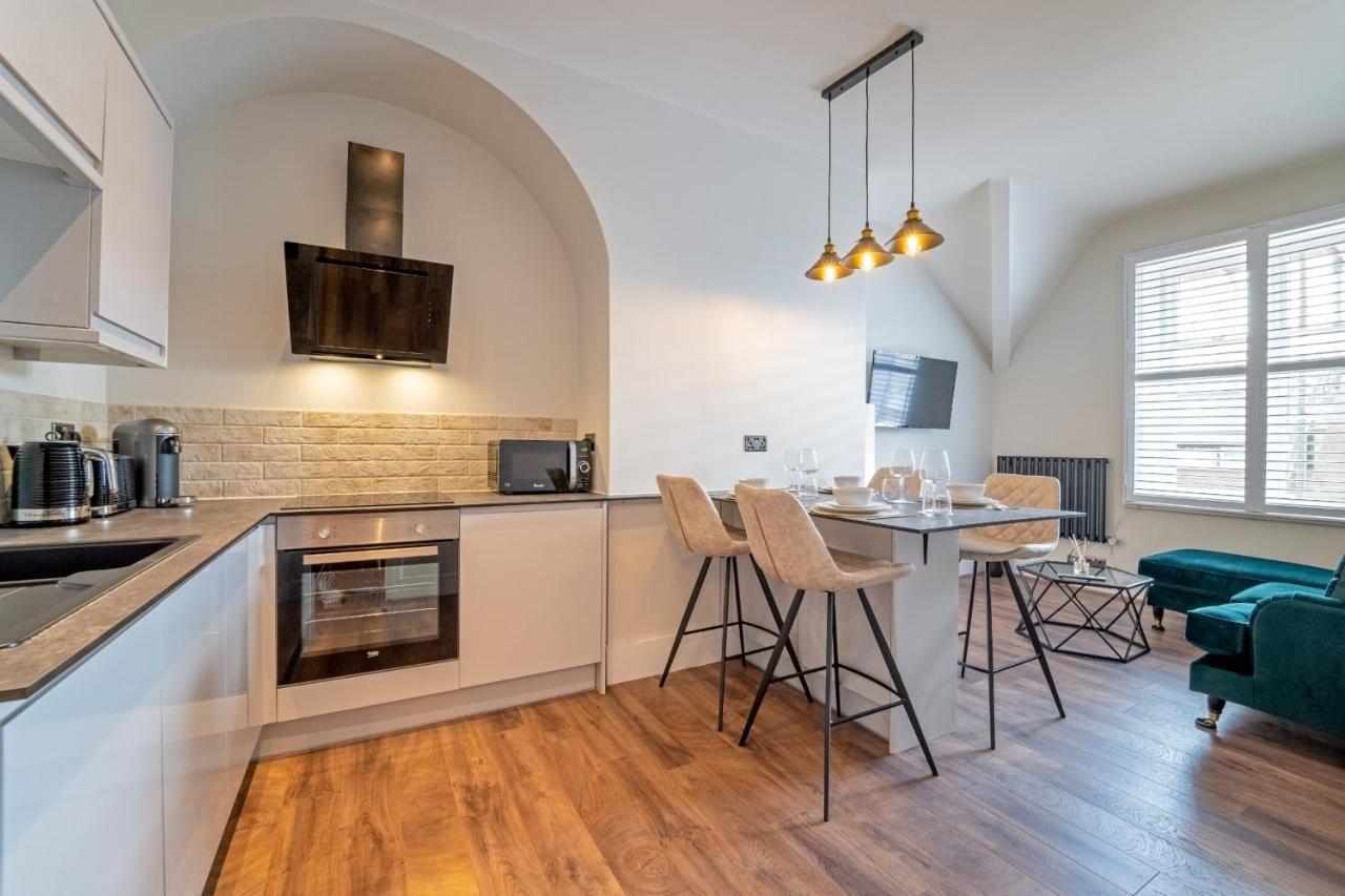 Watergate Penthouse - New 2 Bed Luxury Apartment In City Centre Chester Kültér fotó
