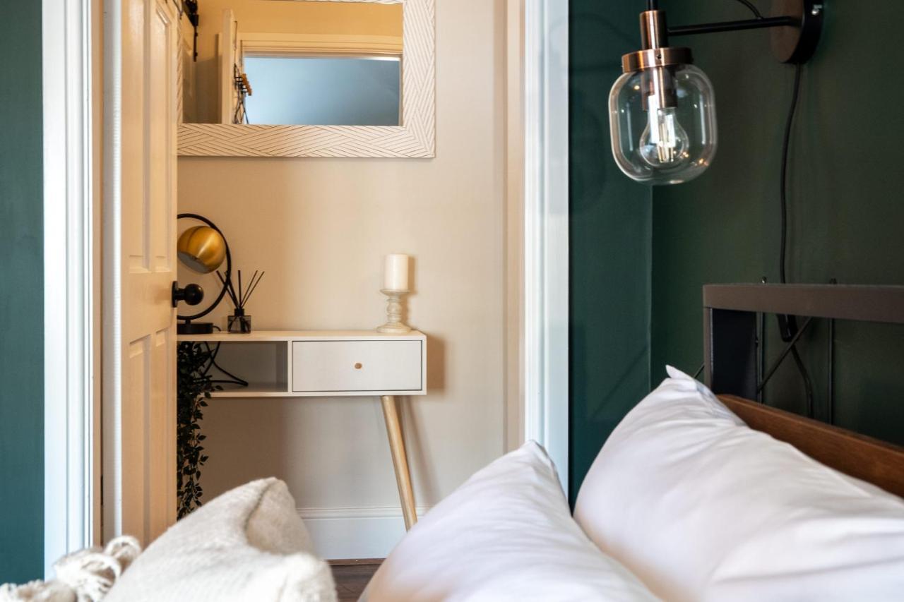Watergate Penthouse - New 2 Bed Luxury Apartment In City Centre Chester Kültér fotó