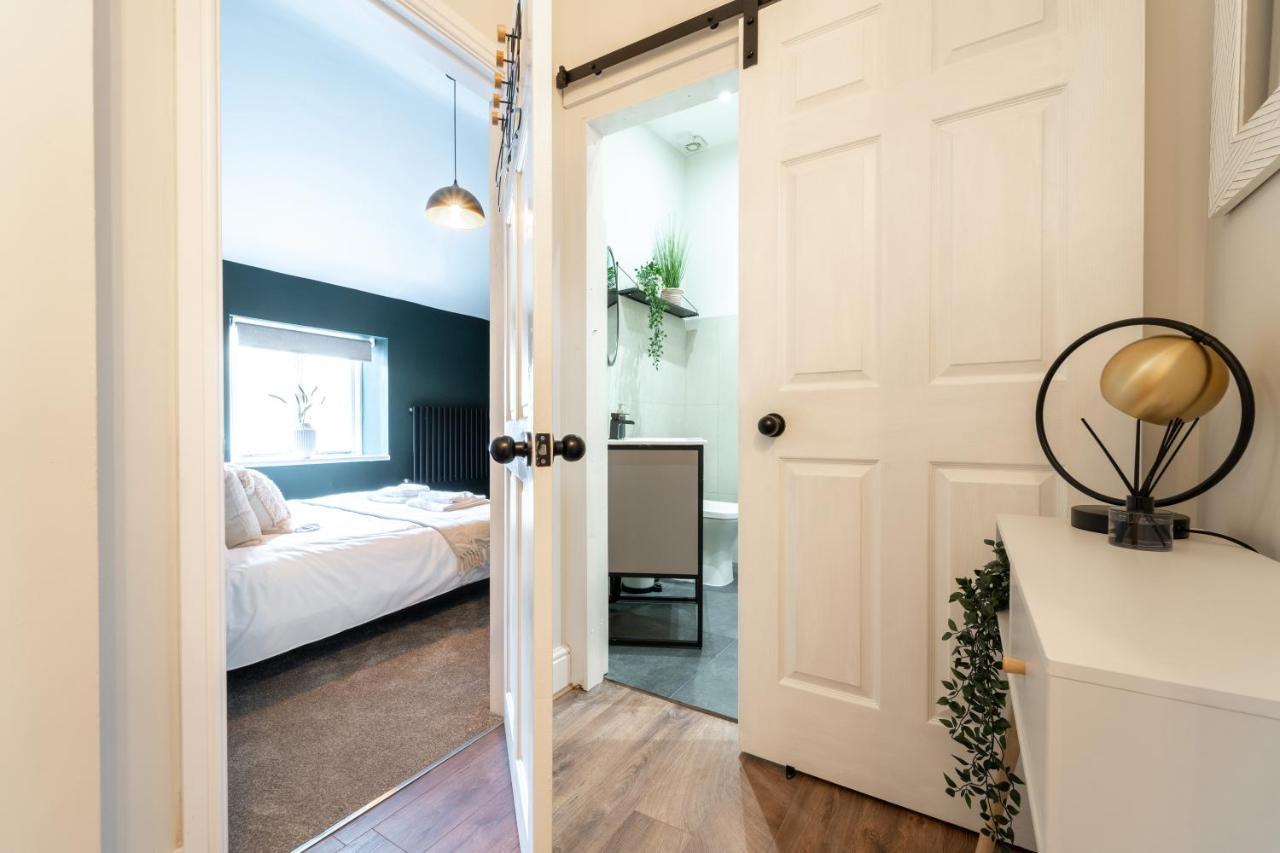 Watergate Penthouse - New 2 Bed Luxury Apartment In City Centre Chester Kültér fotó